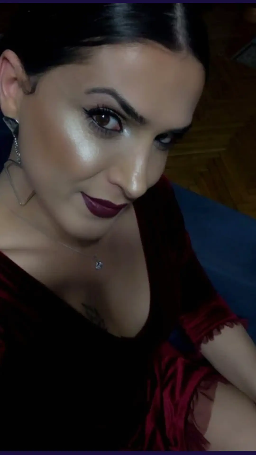 İstanbul escort makalesi için kütüphane görseli 49, 01 portre